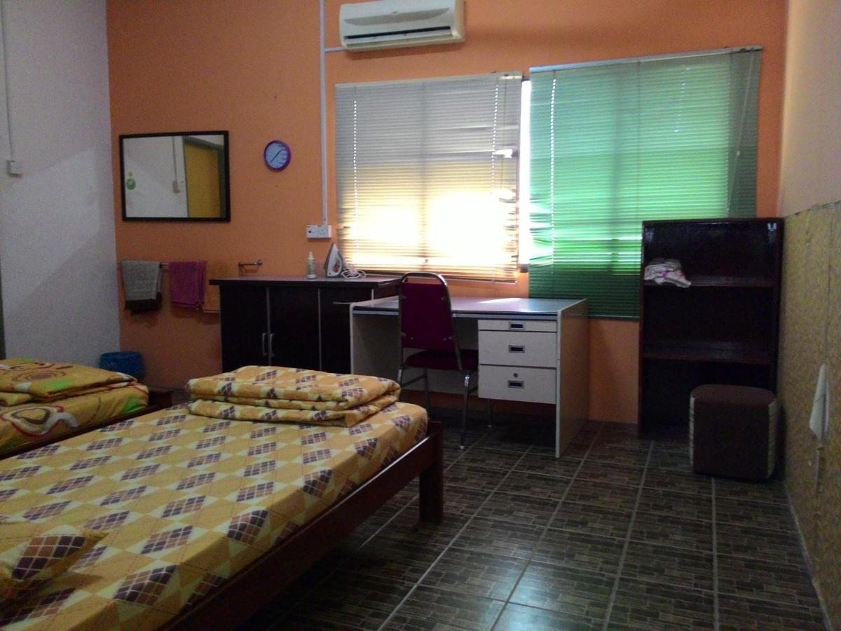 Hotel Happy Owl Ipoh Esterno foto